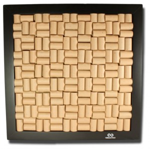 wine-bottle-cork-board_s