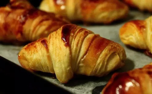 羊角包(Croissant)