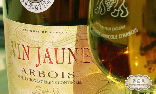 黄葡萄酒 (vin jaune)